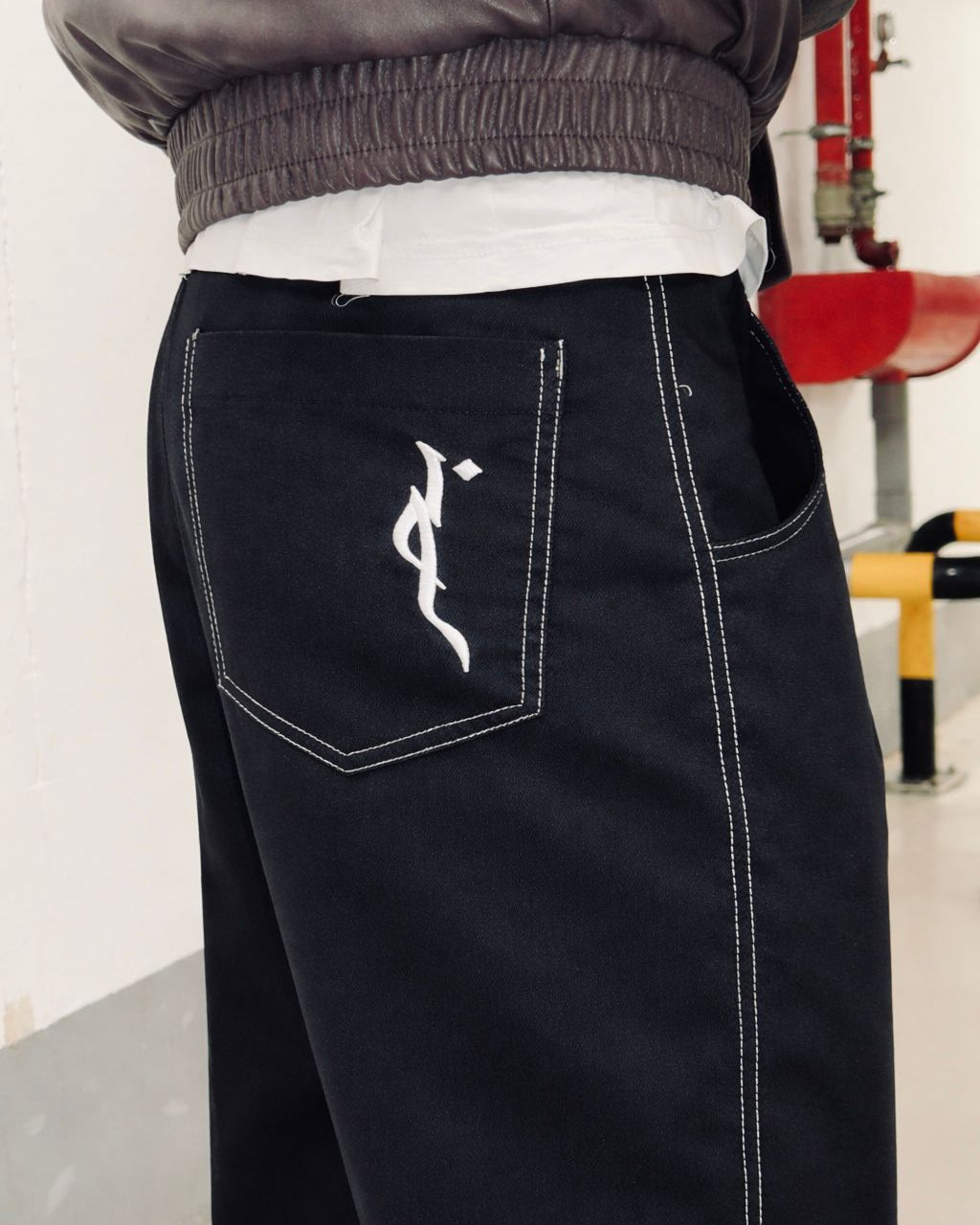 B7R - B A G G Y - T R O U S E R S